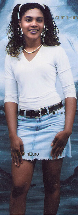 Date this passionate Any Country girl Louisina from  N355