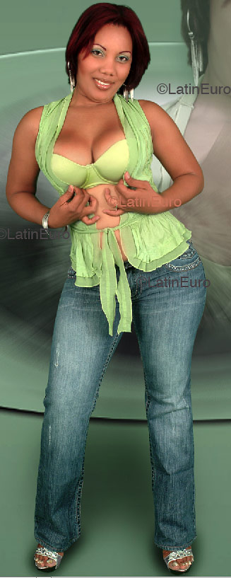 Date this passionate Dominican Republic girl Maira from San Francisco de Macoris N369