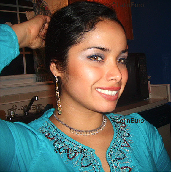 Date this georgeous Any Country girl Julissa from  N393