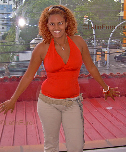 Date this beautiful Dominican Republic girl Sonia from Santiago N397