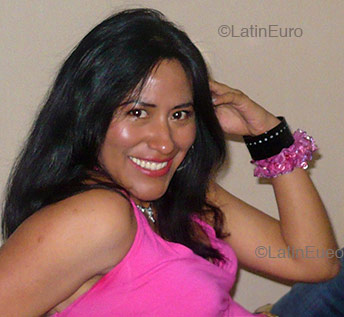 Date this athletic Any Country girl Sonia from  N416