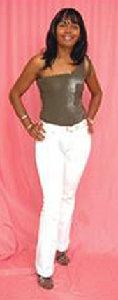 Date this georgeous Dominican Republic girl Angela from Santo Domingo N461