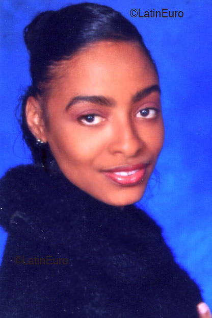 Date this sultry Jamaica girl Renay from  N481