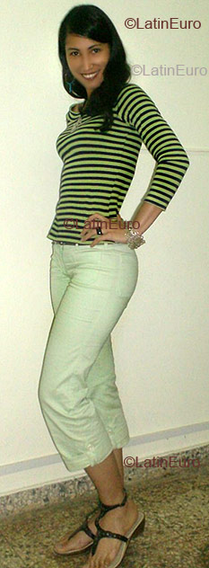 Date this sensual Any Country girl Milli from Santo Domingo N5