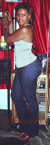 Date this pretty Dominican Republic girl Maria from Santiago N565