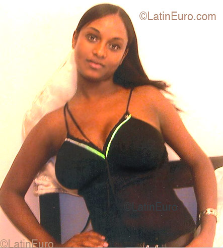 Date this athletic Any Country girl Wendy from  N571