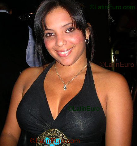 Date this cute Dominican Republic girl Brandi from Santo Domingo N73