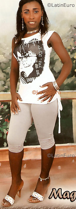 Date this attractive Dominican Republic girl Francia from San Pedro de Macoris N770