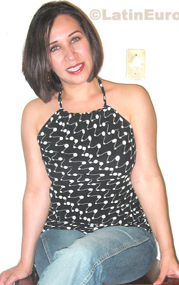 Date this beautiful Any Country girl Claudia from Matamoros N-1123