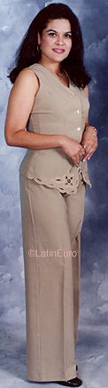 Date this foxy Colombia girl Teresa from Cali C113