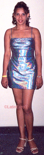 Date this young Dominican Republic girl Melida from  N3907