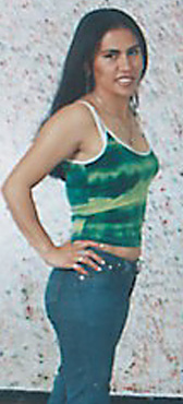 Date this georgeous Colombia girl Yeimi from  C16
