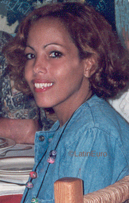 Date this cute Dominican Republic girl Debbie from Santo Domingo N3783