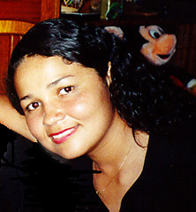 Date this hot Brazil girl Rose from  B9789