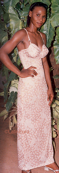 Date this nice looking Faso girl Sara from  N3778