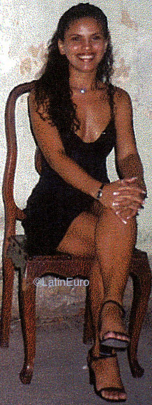 Date this nice looking Brazil girl Cristiane from SAO LUIS B9631