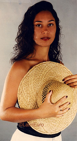 Date this georgeous Brazil girl Eliza from JUATUBA B9571