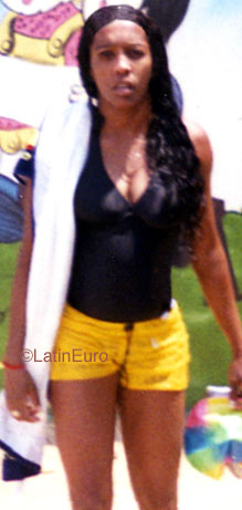 Date this pretty Brazil girl Alagna from LUZIANIA B9590