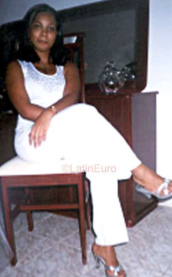 Date this cute Brazil girl Hosana from ARACAJU B9470