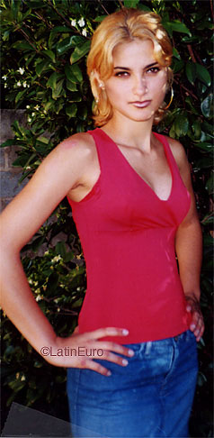 Date this cute Brazil girl Betania from CACHOEIRO DE ITAPEMIRIM B9327