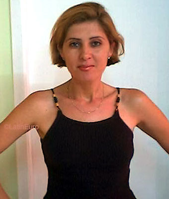 Date this sensual Brazil girl Rosangela from SALVADOR B9031