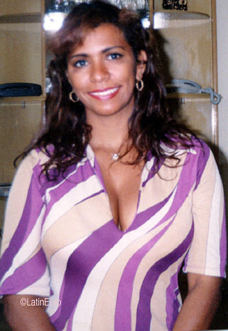 Date this exotic Brazil girl Maria from JARDIM B8963