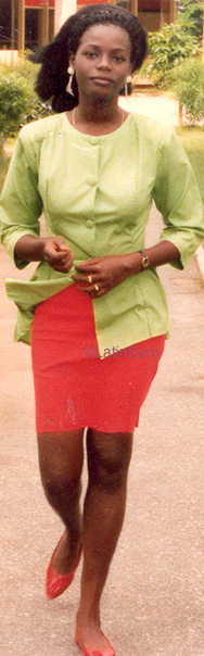 Date this foxy Ivory Coast girl Felicienne from Abidjan N3978