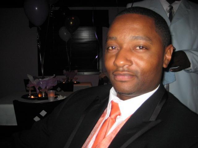 Date this attractive United States man Jonathan from Oakland US44