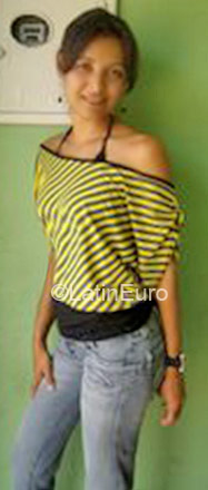 Date this athletic Brazil girl Sandra Valeria from Colonia BR62