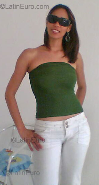 Date this georgeous Brazil girl Lucigleide Karyne from Maceio BR82