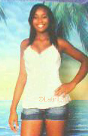 Date this charming Dominican Republic girl Beatriz from  DO81