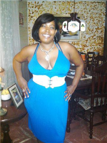 Date this nice looking Dominican Republic girl Laura from Santo Domingo DO99
