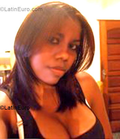 Date this georgeous Brazil girl Lilia from Sao Paulo BR175
