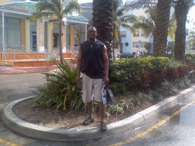 Date this young United States man DEREK from HENRICO US147
