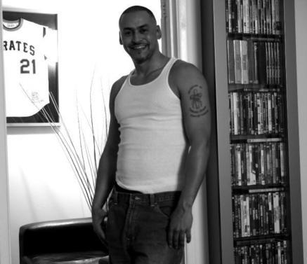 Date this delightful United States man Abdiel from Arlington US184