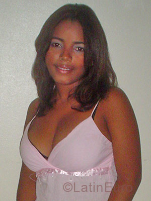 Date this good-looking Dominican Republic girl Maria De Los Angeles from San Cristobal DO158