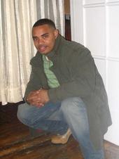 Date this fun United States man Leo from New York US291