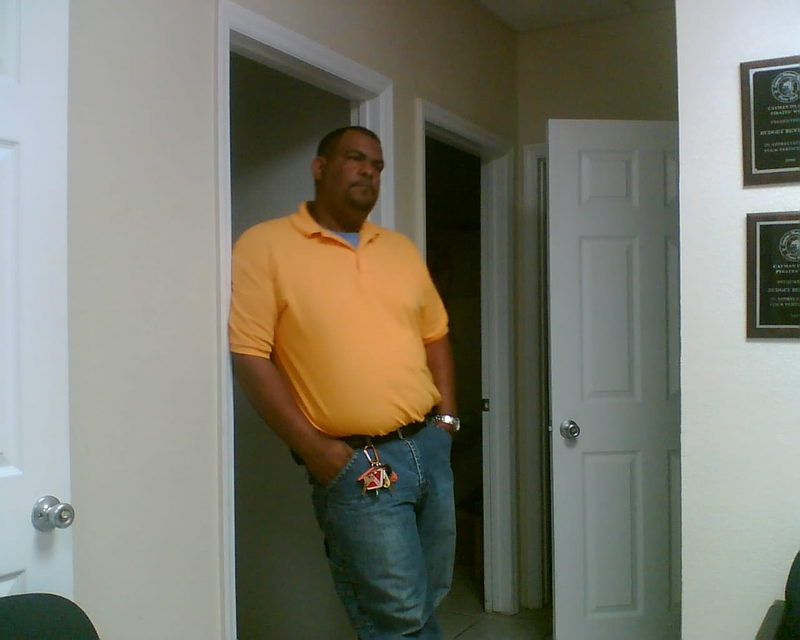 Date this lovely Cayman Islands man Starletboy from east end KY1