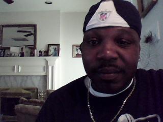 Date this exotic United States man Moemoney35 from Baytown BR312