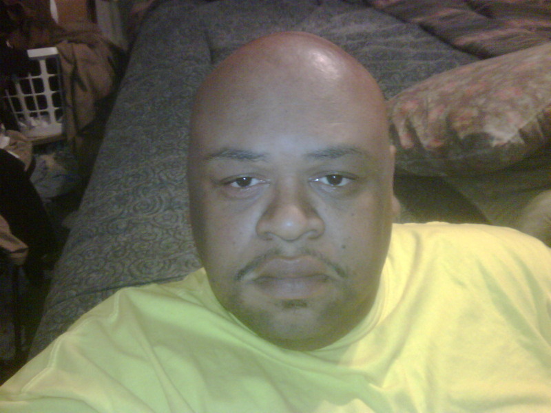Date this stunning United States man Reddman from Gadsden DO225