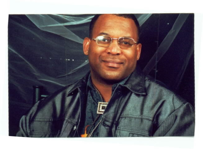 Date this good-looking United States man Quitebroth from East Cleveland US624