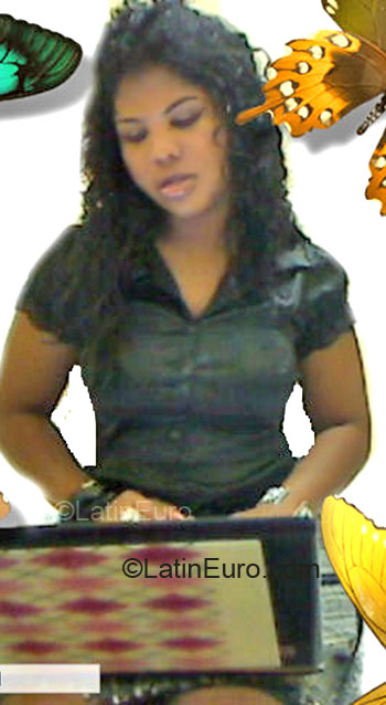 Date this fun Dominican Republic girl Arisbely from Nagua DO235