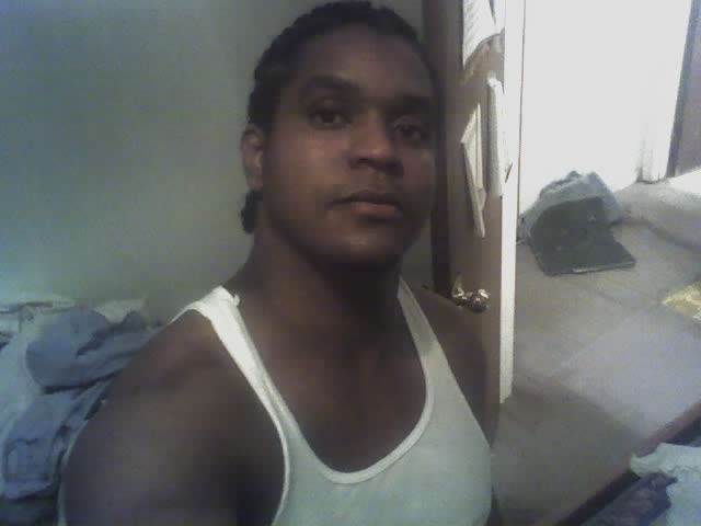 Date this athletic United States man Rodrick from Montgomery US707