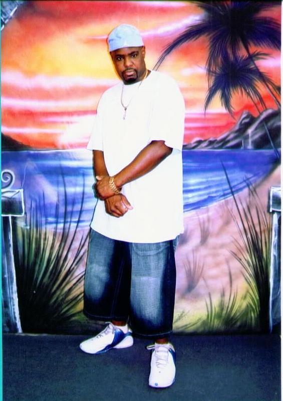 Date this beautiful United States man Raymond from Philadelphia US715