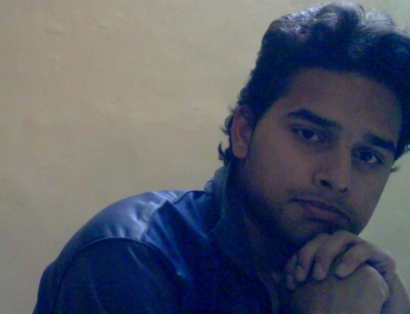 Date this pretty India man REBEL from New Delhi IN7