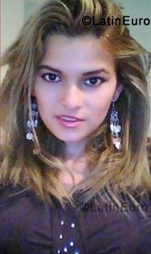 Date this delightful Colombia girl Johana from Bogota CO283