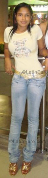 Date this hot Colombia girl Katerin Julihet from Cali CO296