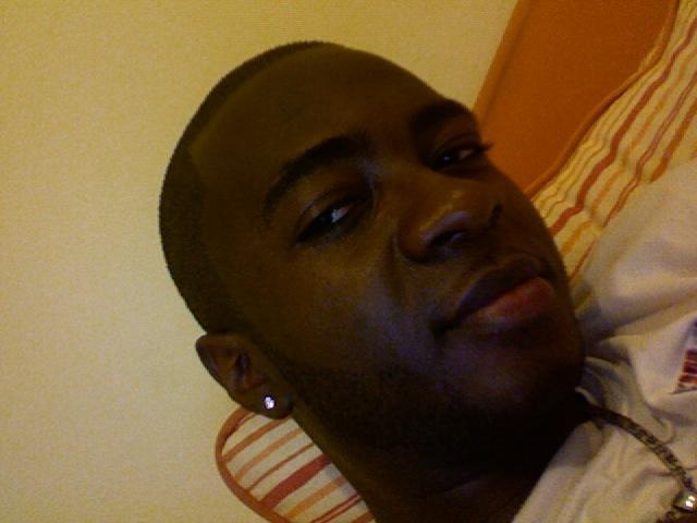 Date this georgeous France man RUDY from Pointe-Ã -pitre FR4