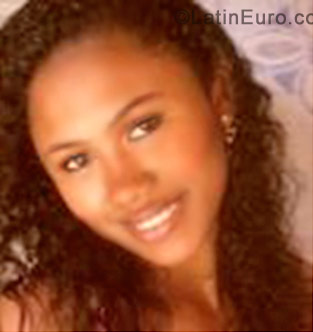 Date this charming Brazil girl Karyne from Fortaleza BR437