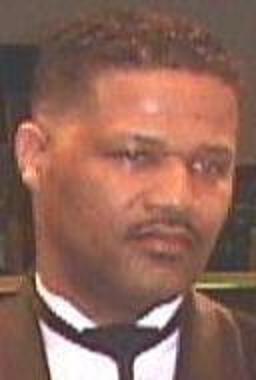 Date this attractive United States man Botis from Columbus US999